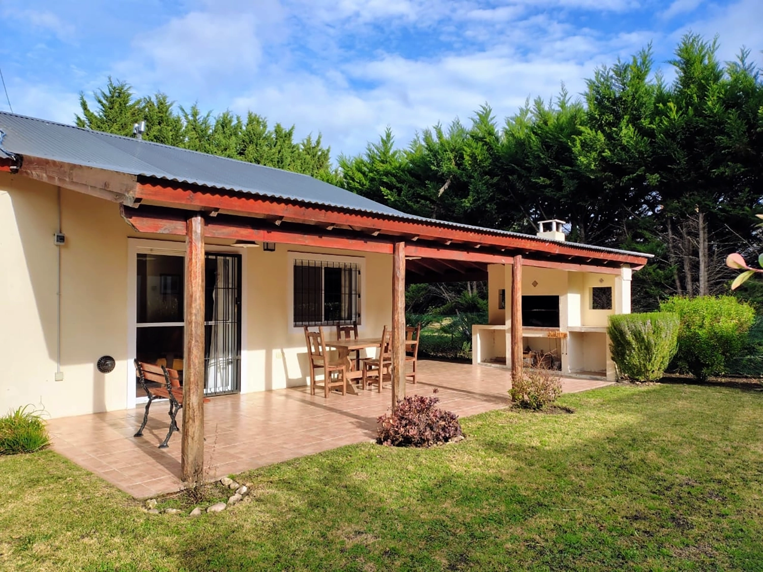 Casa Benteveo - vista del jardín