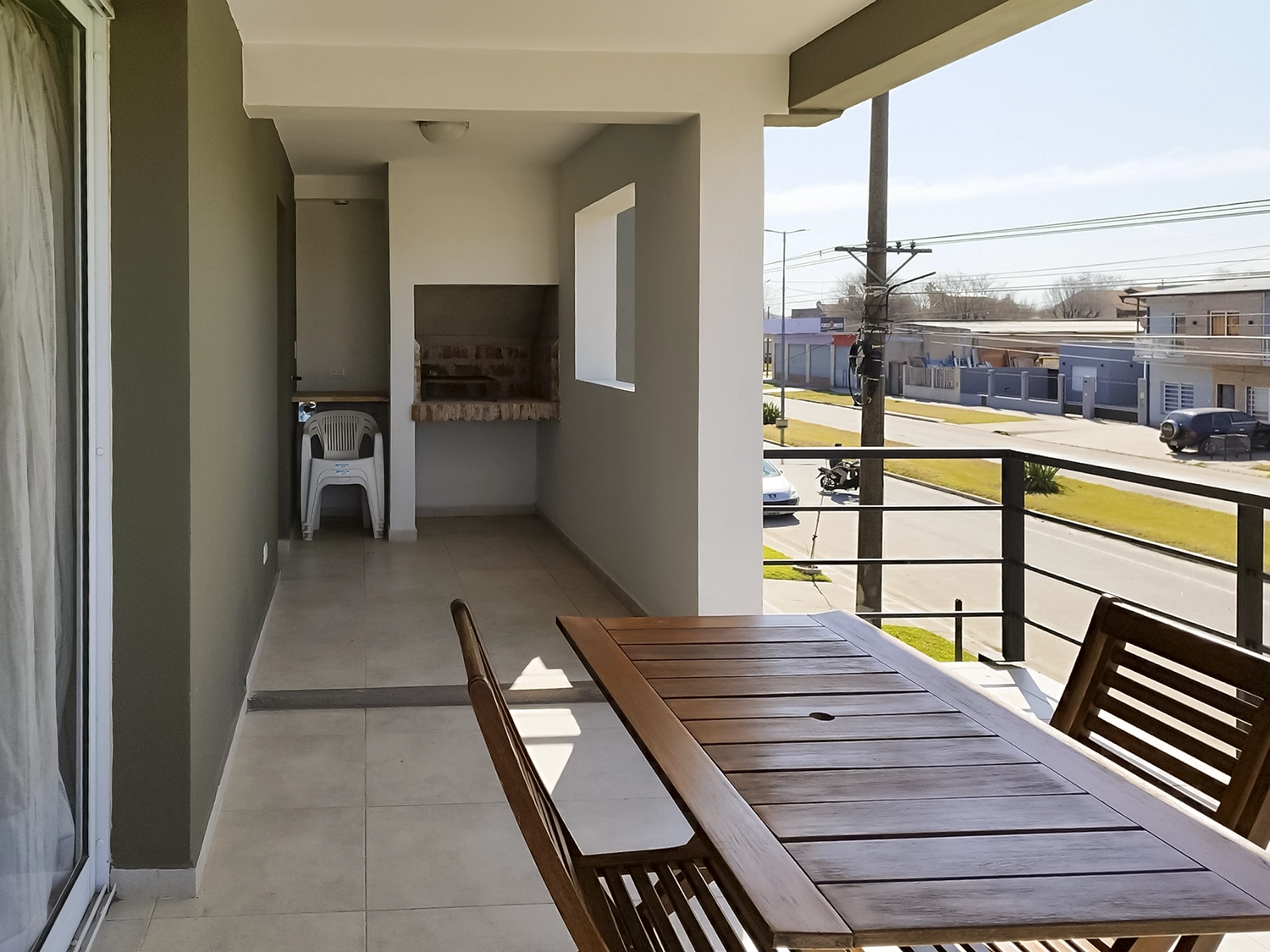 Departamento Brisa - terraza con parrilla